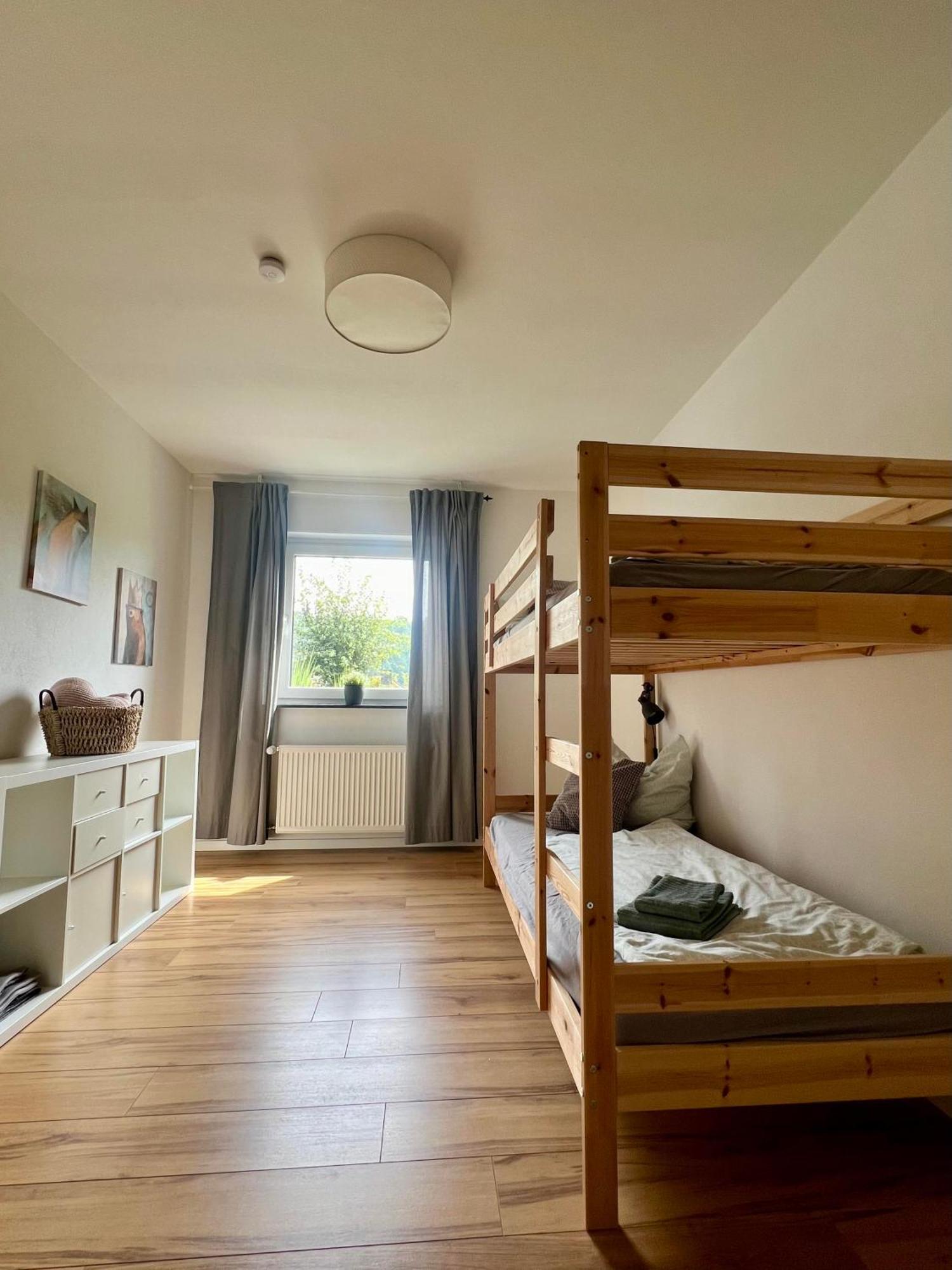 Moderne Familienfreundliche Wohnung Am Waldrand Von Pruem Mit Terrasse Εξωτερικό φωτογραφία